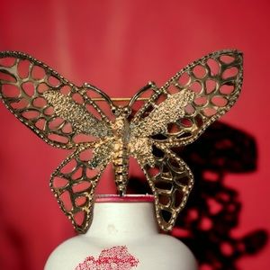 Vintage Sarah Coventry butterfly brooch/pin